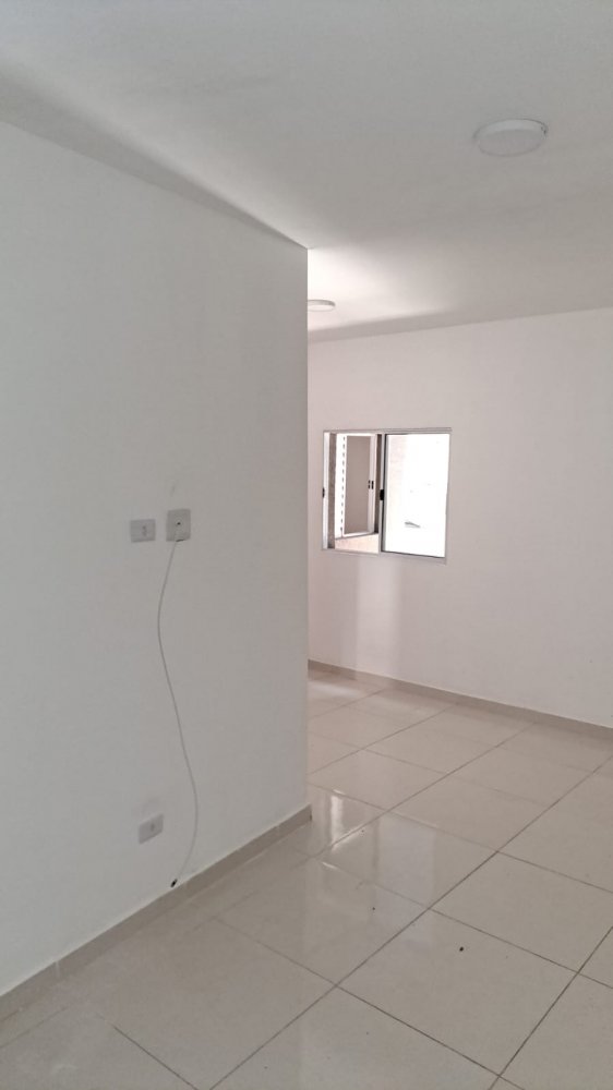 Apartamento para alugar com 2 quartos, 40m² - Foto 3