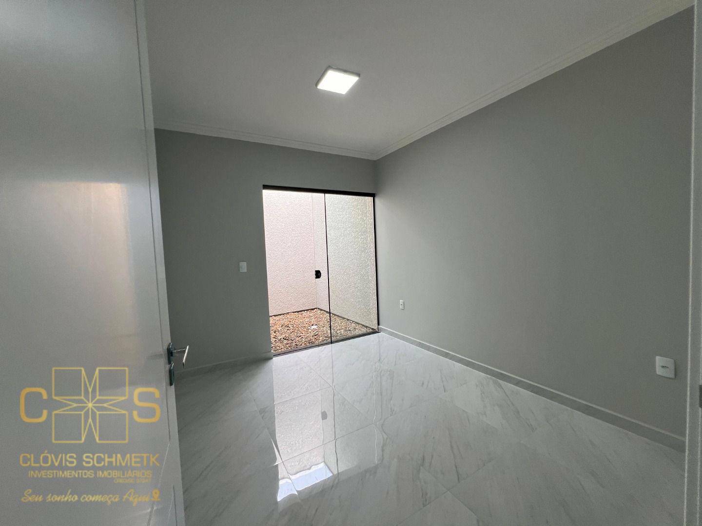 Casa à venda com 2 quartos, 89m² - Foto 14