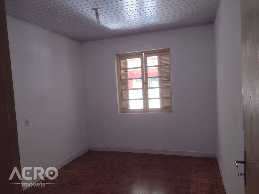 Casa à venda com 3 quartos, 150m² - Foto 3