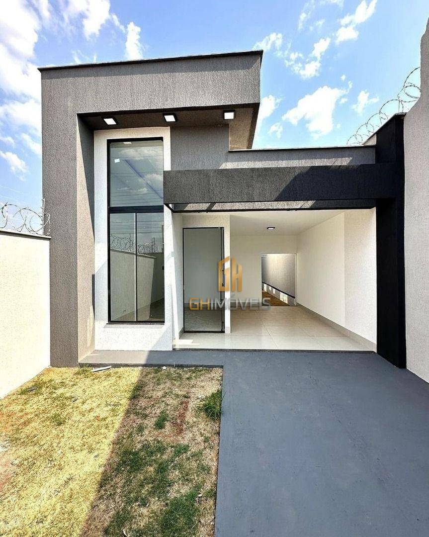 Casa à venda com 3 quartos, 112m² - Foto 1