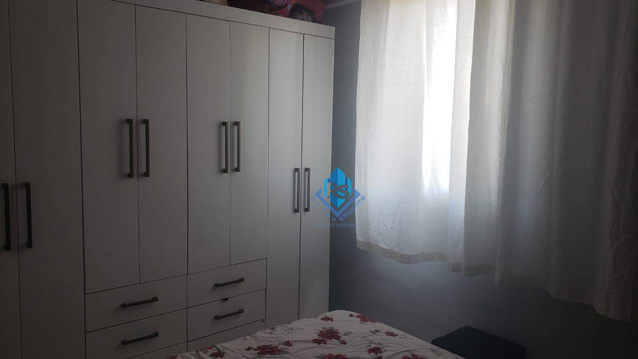 Apartamento à venda com 2 quartos, 60m² - Foto 15