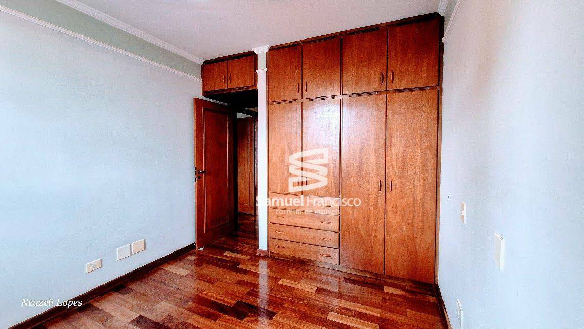 Apartamento à venda com 4 quartos, 189m² - Foto 20