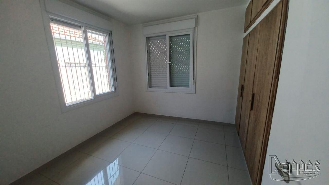 Casa à venda com 3 quartos, 260m² - Foto 9