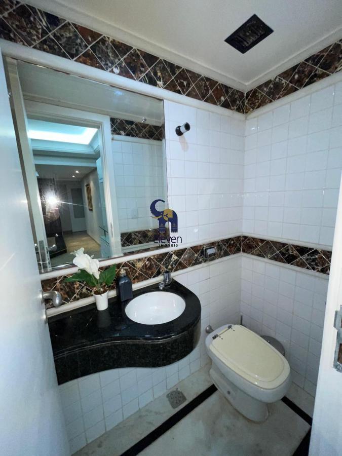 Apartamento para alugar com 4 quartos, 145m² - Foto 19