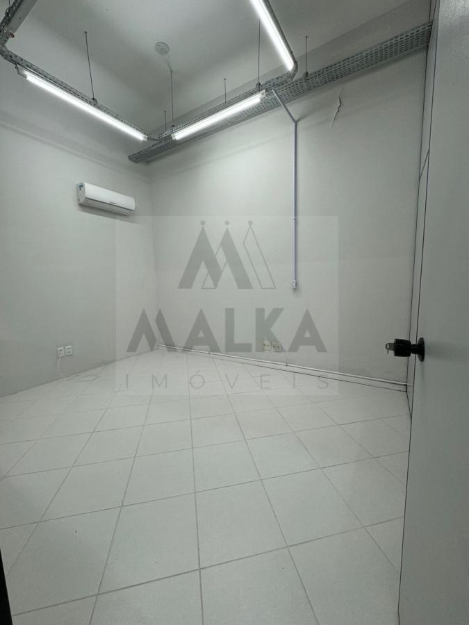 Loja-Salão para alugar, 256m² - Foto 8