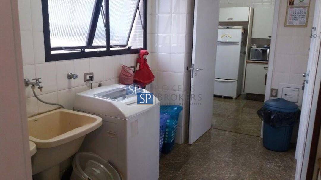 Apartamento à venda com 4 quartos, 230m² - Foto 19