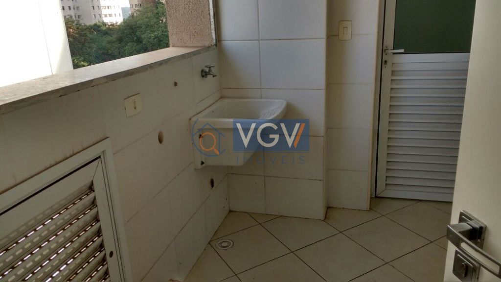 Apartamento à venda com 3 quartos, 144m² - Foto 11