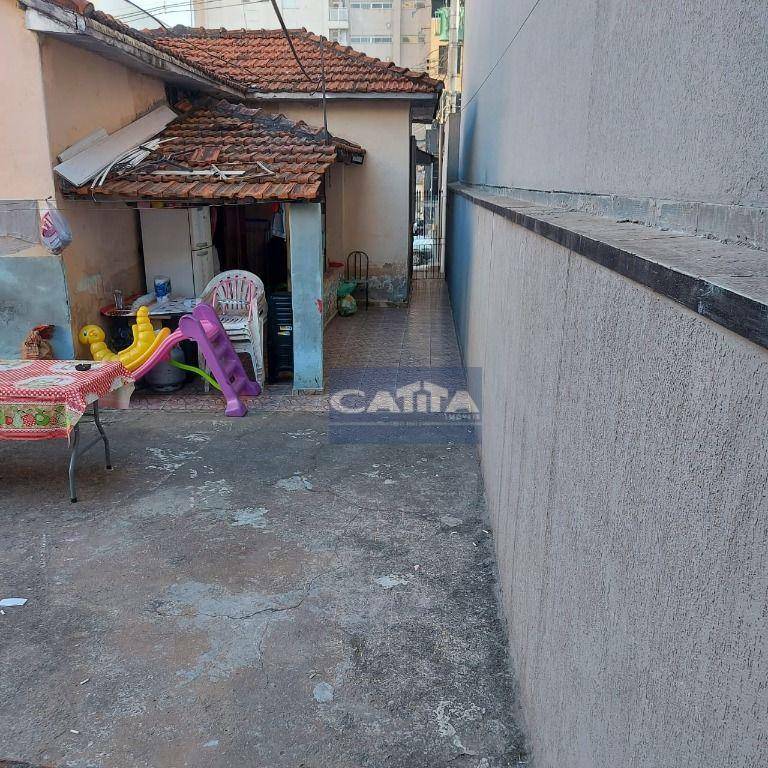 Casa à venda com 2 quartos, 150m² - Foto 2