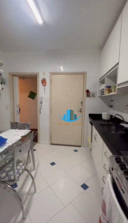 Apartamento à venda com 2 quartos, 125m² - Foto 22