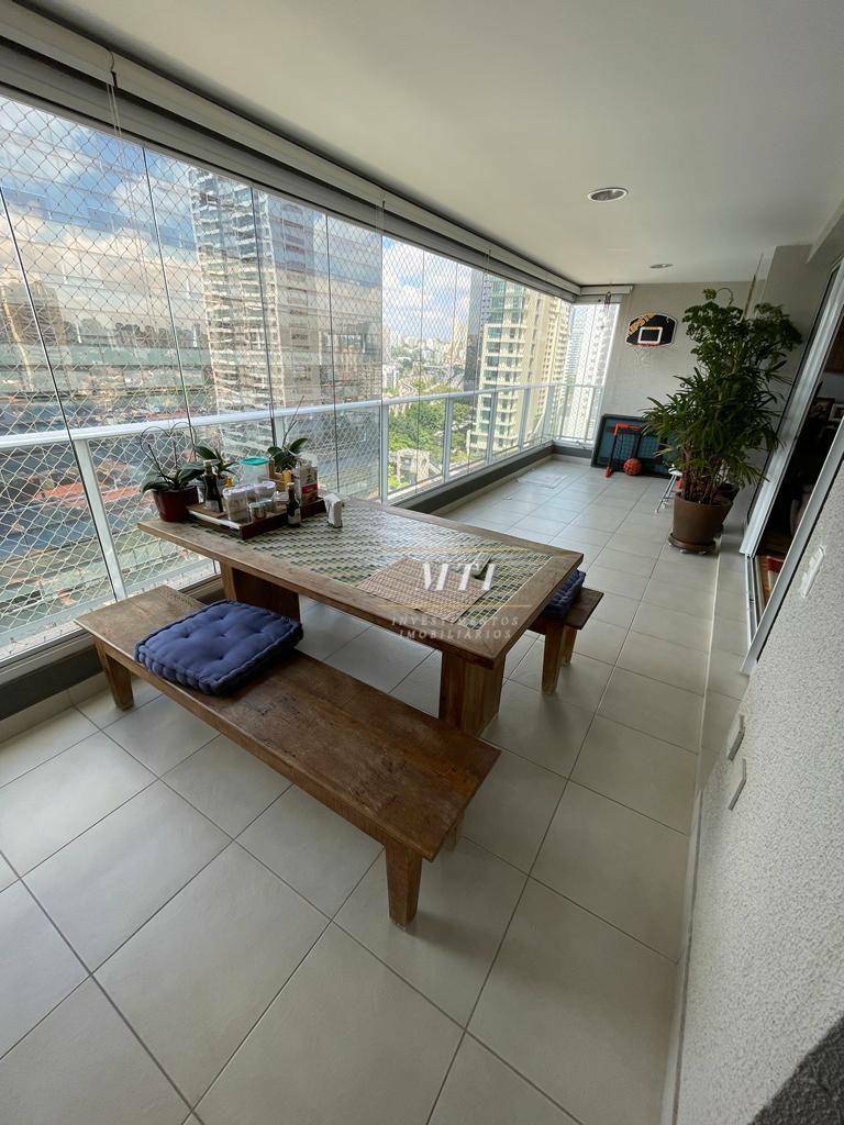 Apartamento à venda com 3 quartos, 134m² - Foto 5