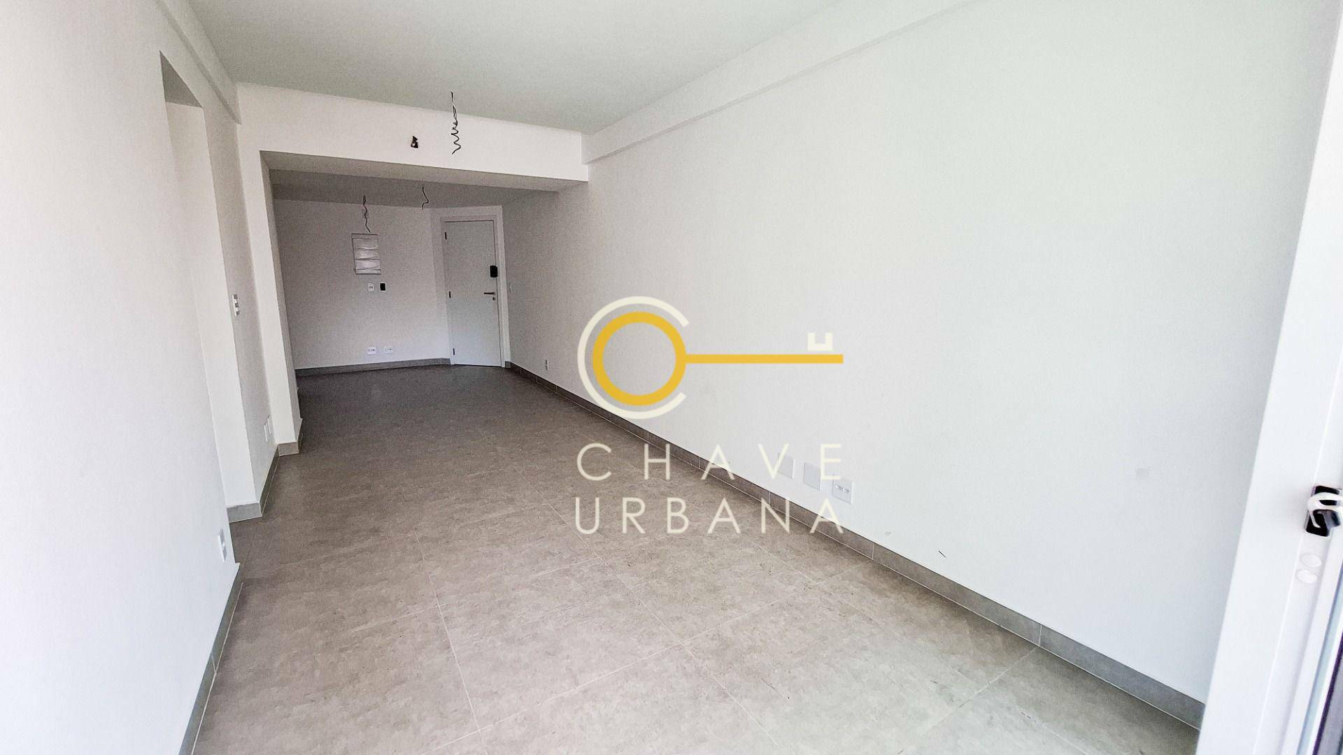 Apartamento à venda com 2 quartos, 66m² - Foto 4