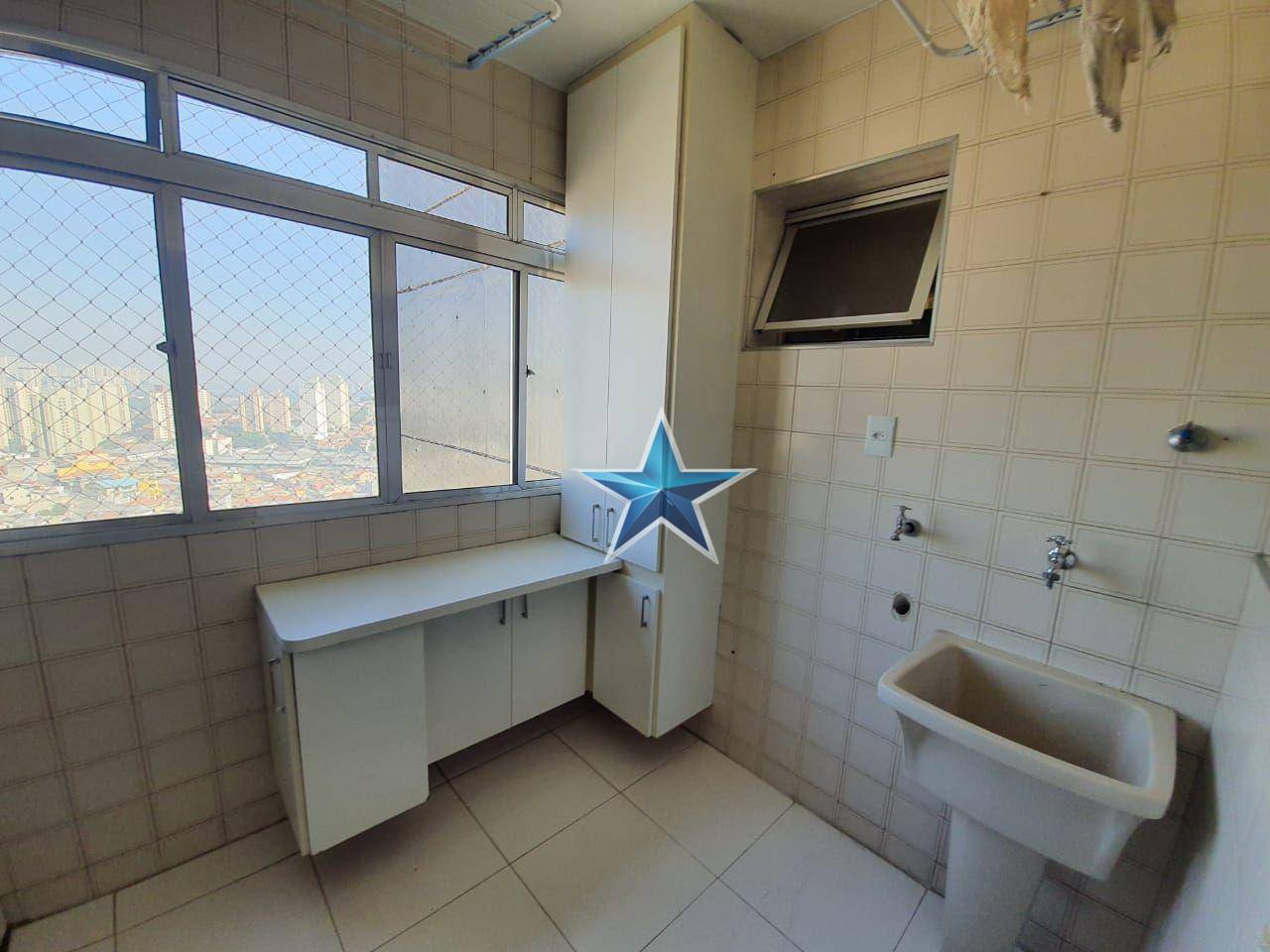 Apartamento para alugar com 4 quartos, 90m² - Foto 33