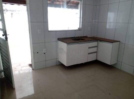 Sobrado para alugar com 2 quartos, 75m² - Foto 5