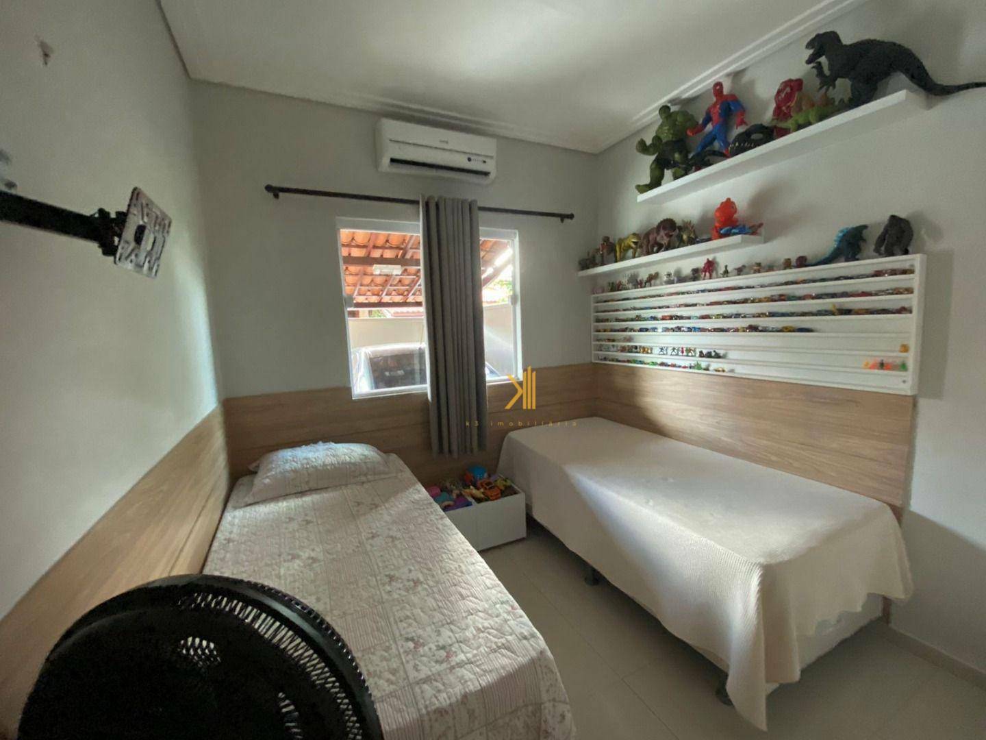 Casa à venda com 2 quartos, 49m² - Foto 2