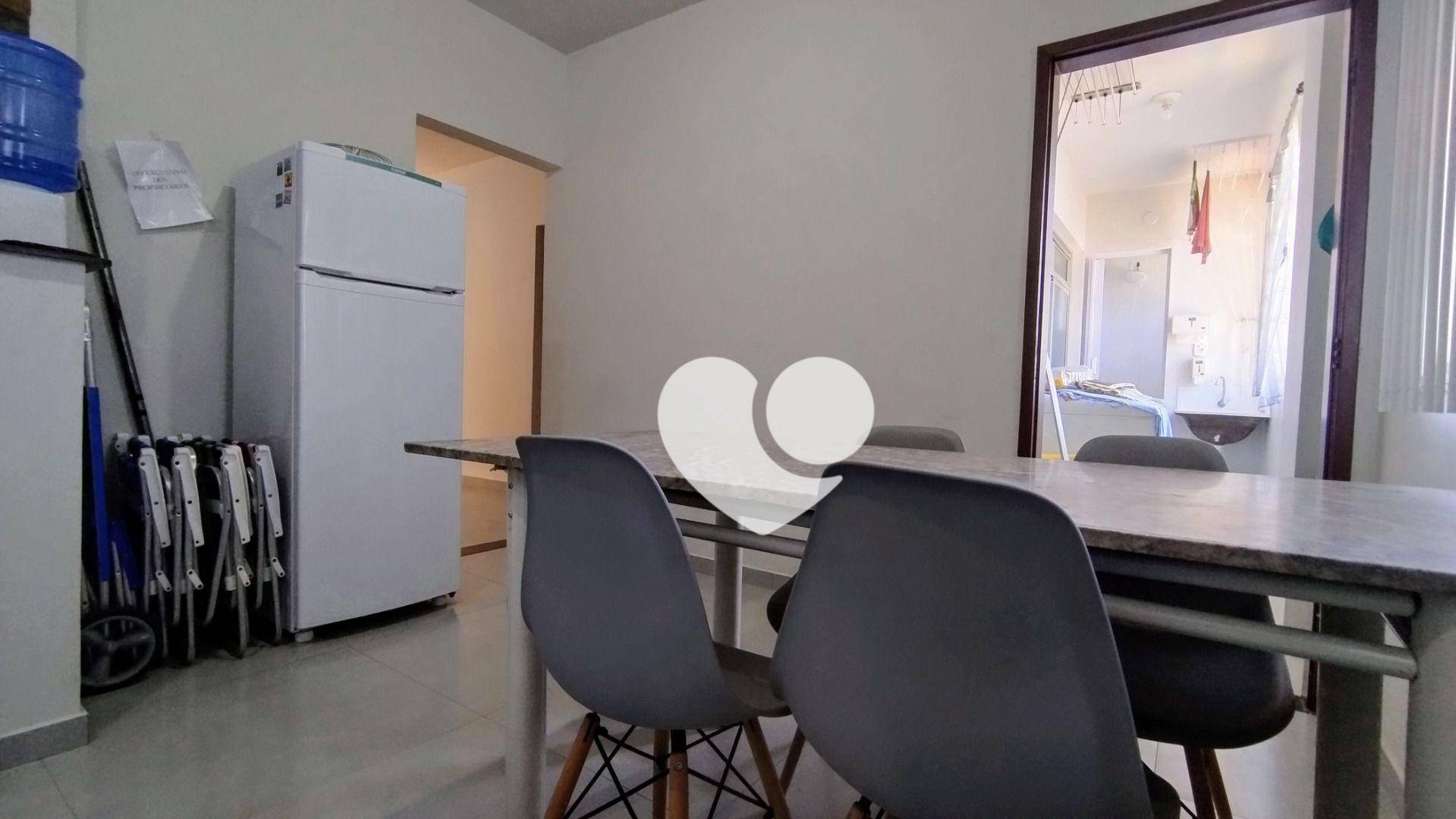 Apartamento à venda com 2 quartos, 65m² - Foto 12