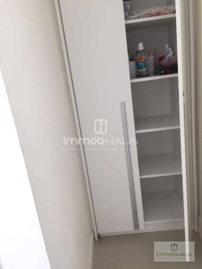 Apartamento à venda com 3 quartos, 130m² - Foto 20