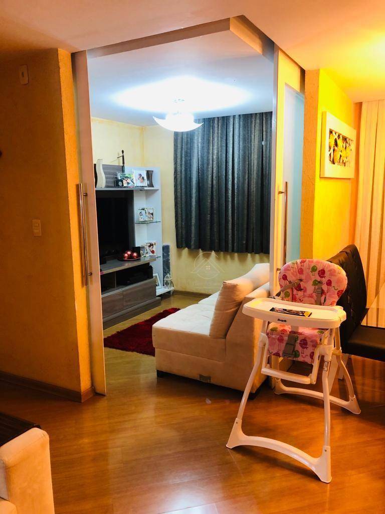 Apartamento à venda com 3 quartos, 110m² - Foto 2