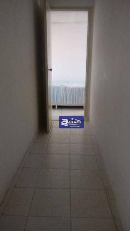 Sobrado à venda com 3 quartos, 175m² - Foto 2