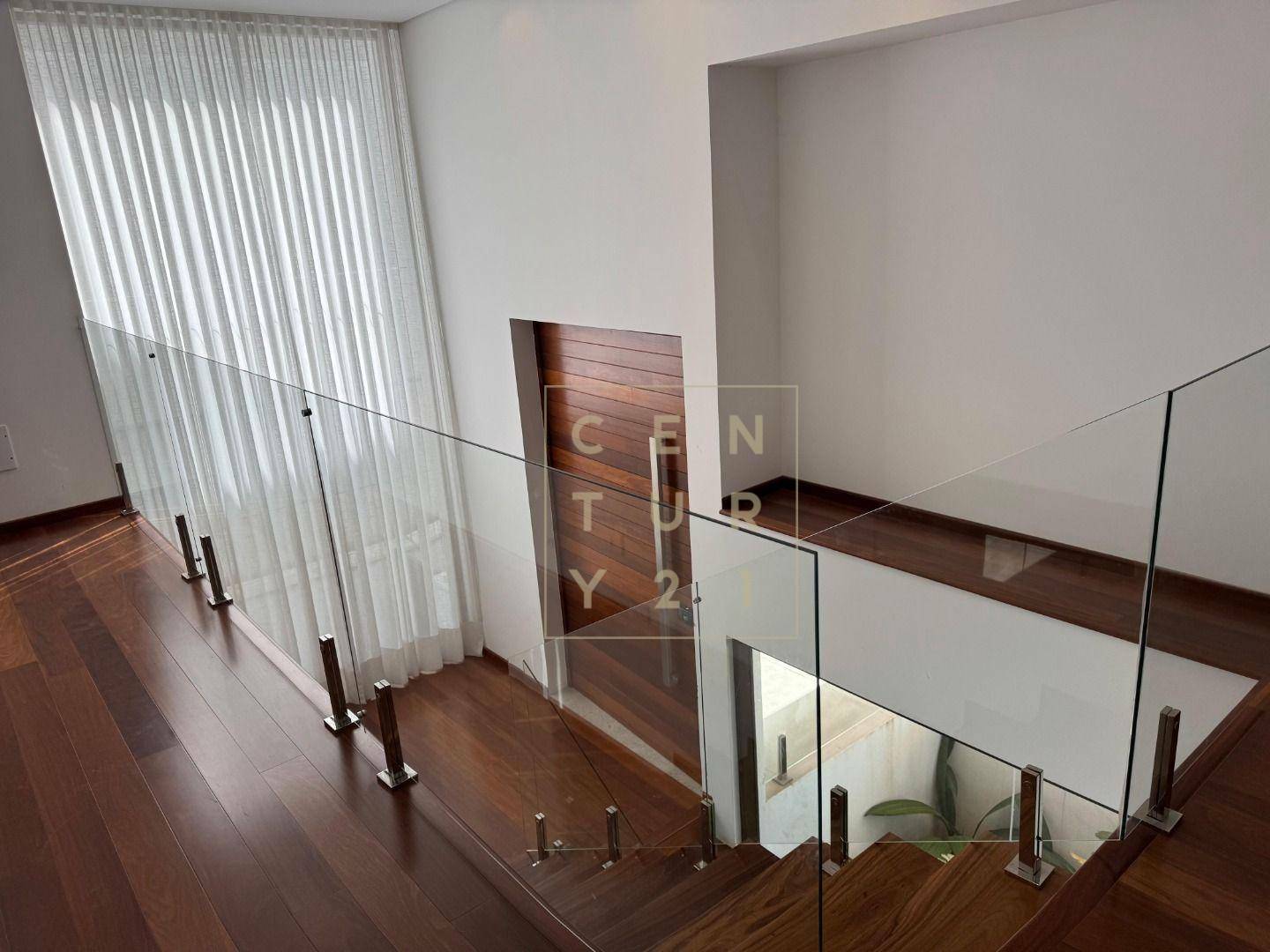 Casa de Condomínio à venda e aluguel com 3 quartos, 334m² - Foto 2