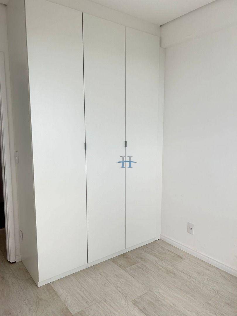 Apartamento para alugar com 2 quartos, 50m² - Foto 14