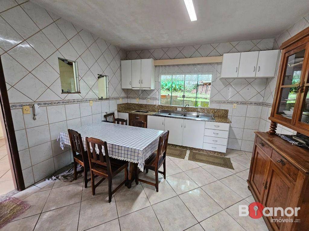 Casa à venda e aluguel com 3 quartos, 140m² - Foto 10