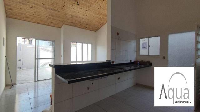 Casa à venda com 3 quartos, 150m² - Foto 12