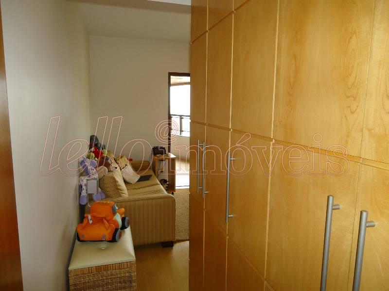 Apartamento à venda com 4 quartos, 238m² - Foto 17