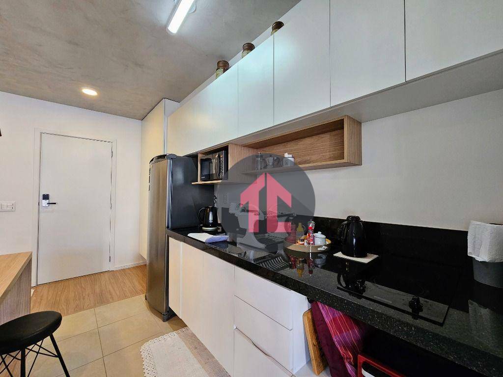 Apartamento à venda com 1 quarto, 40m² - Foto 6