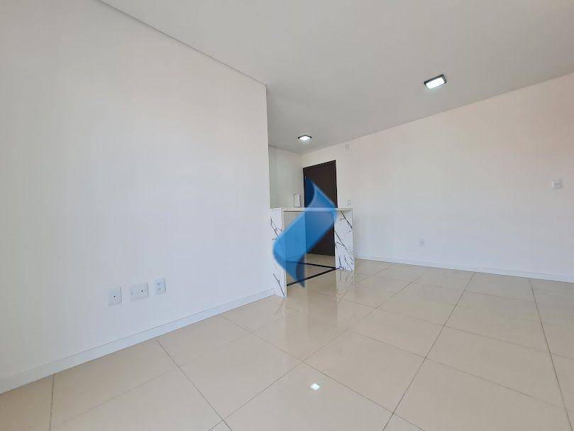 Apartamento para alugar com 1 quarto, 60m² - Foto 3