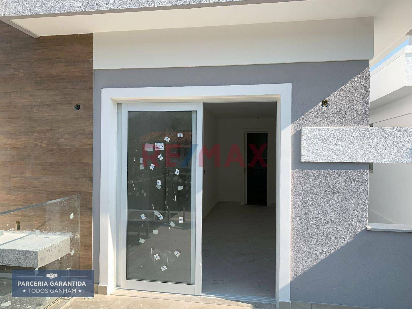 Casa à venda com 4 quartos, 177m² - Foto 26