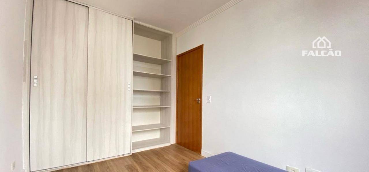 Apartamento à venda com 3 quartos, 115m² - Foto 10