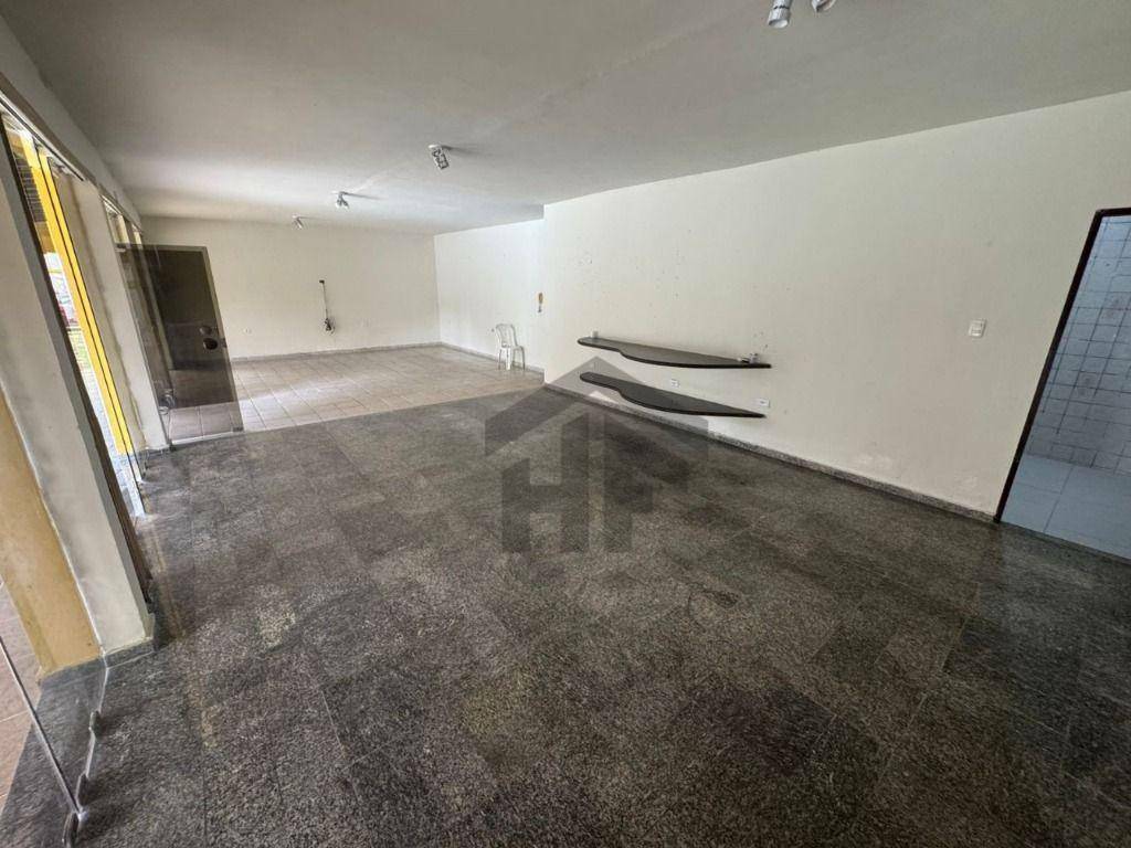 Casa, 4 quartos, 350 m² - Foto 17