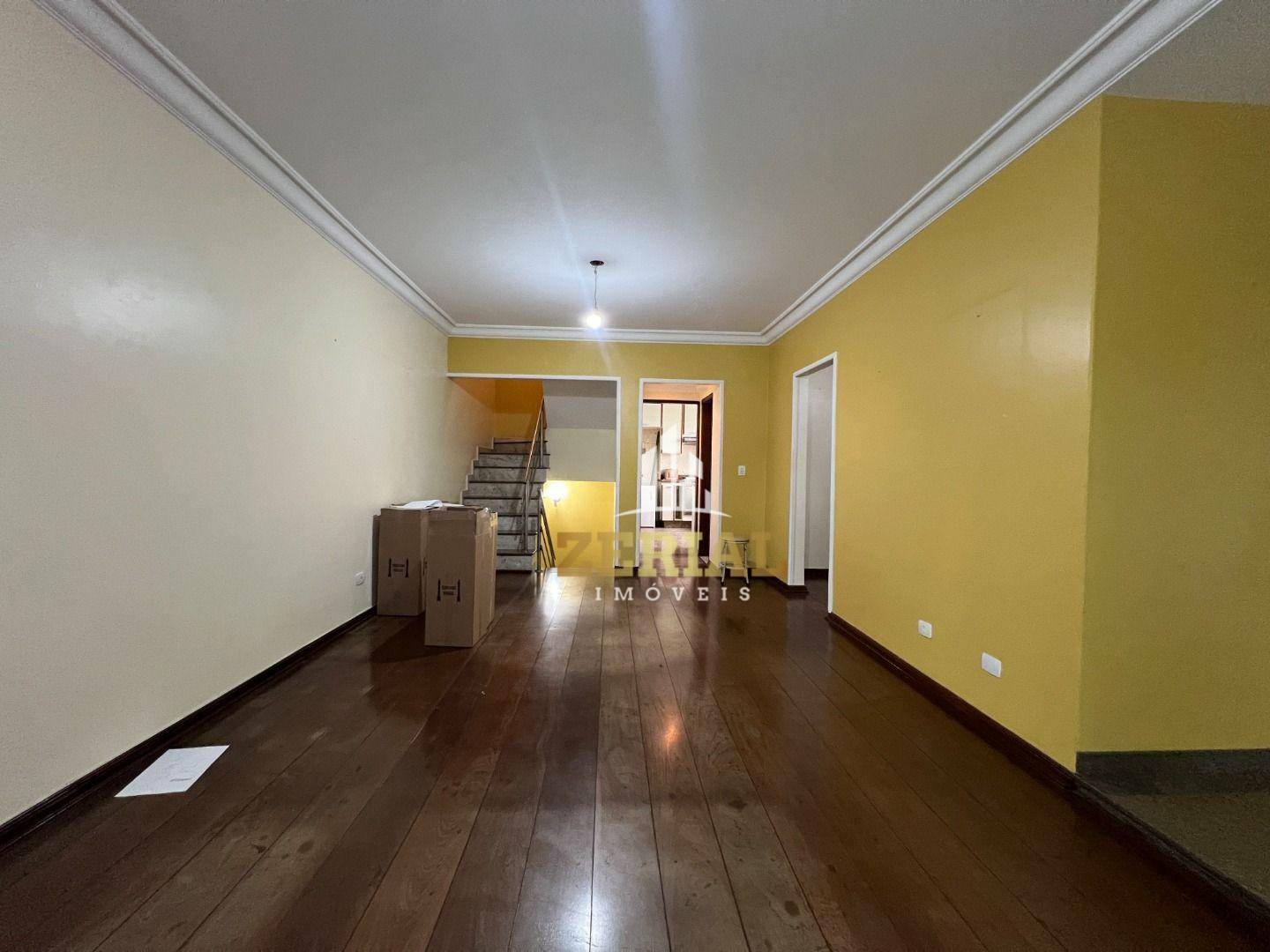 Sobrado à venda com 3 quartos, 228m² - Foto 3