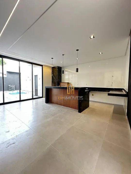 Casa à venda com 3 quartos, 196m² - Foto 6