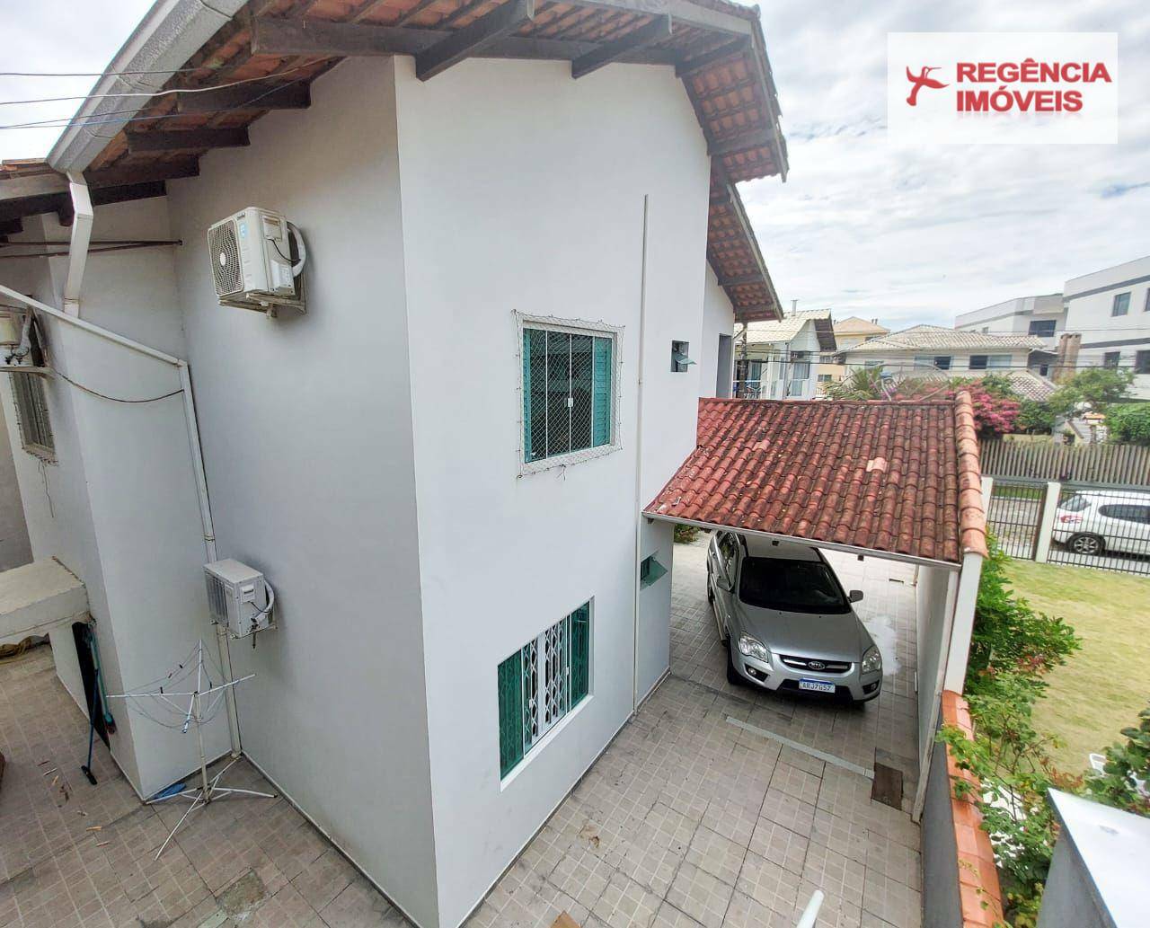 Casa à venda com 7 quartos, 300m² - Foto 8