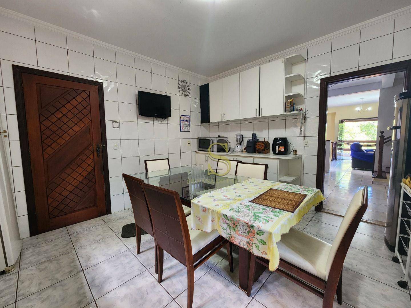 Casa de Condomínio à venda com 3 quartos, 320m² - Foto 14