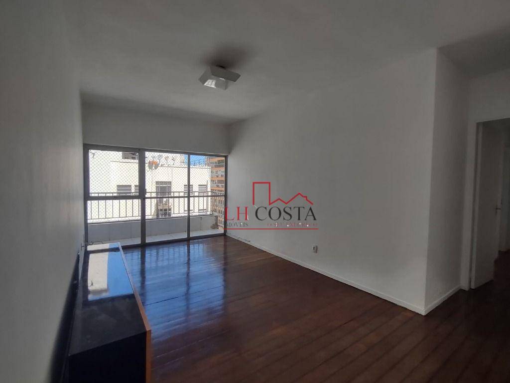 Apartamento à venda com 2 quartos, 75m² - Foto 4