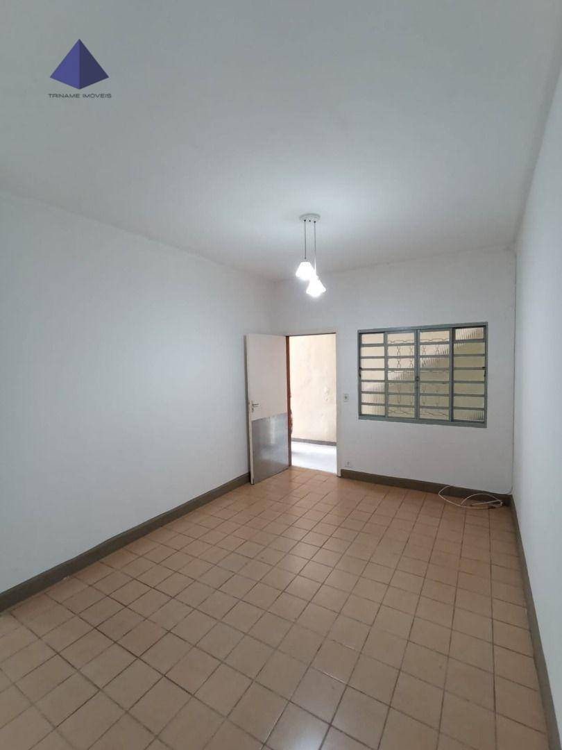 Apartamento para alugar com 1 quarto, 50m² - Foto 1