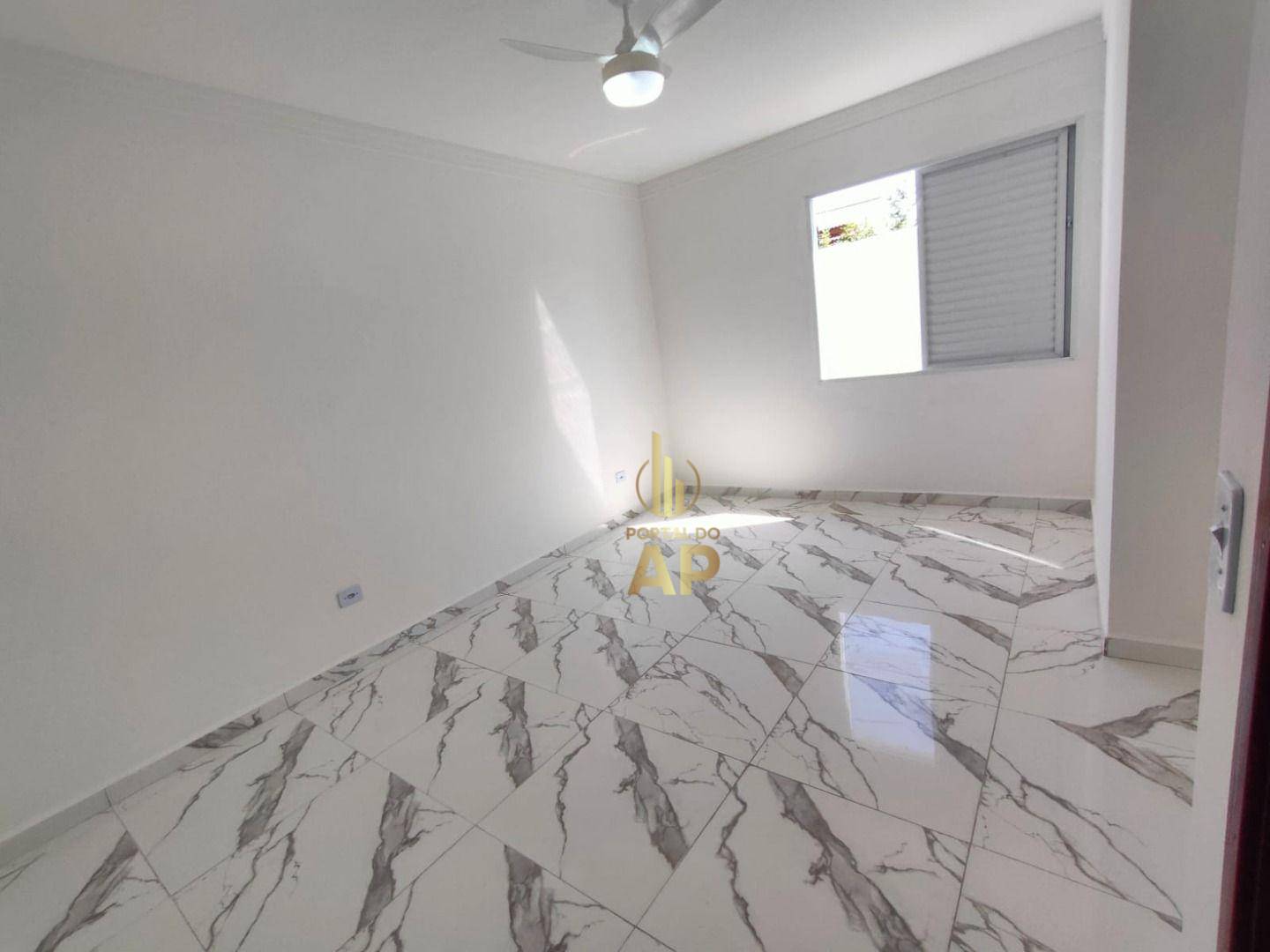 Casa à venda com 3 quartos, 150m² - Foto 14