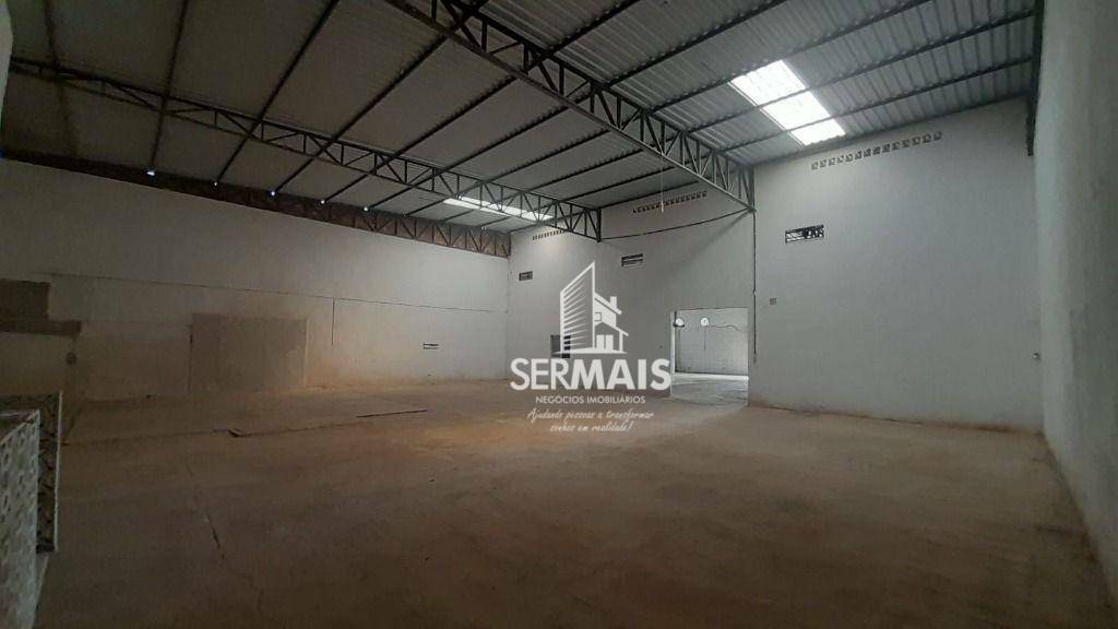 Depósito-Galpão-Armazém para alugar, 560m² - Foto 3