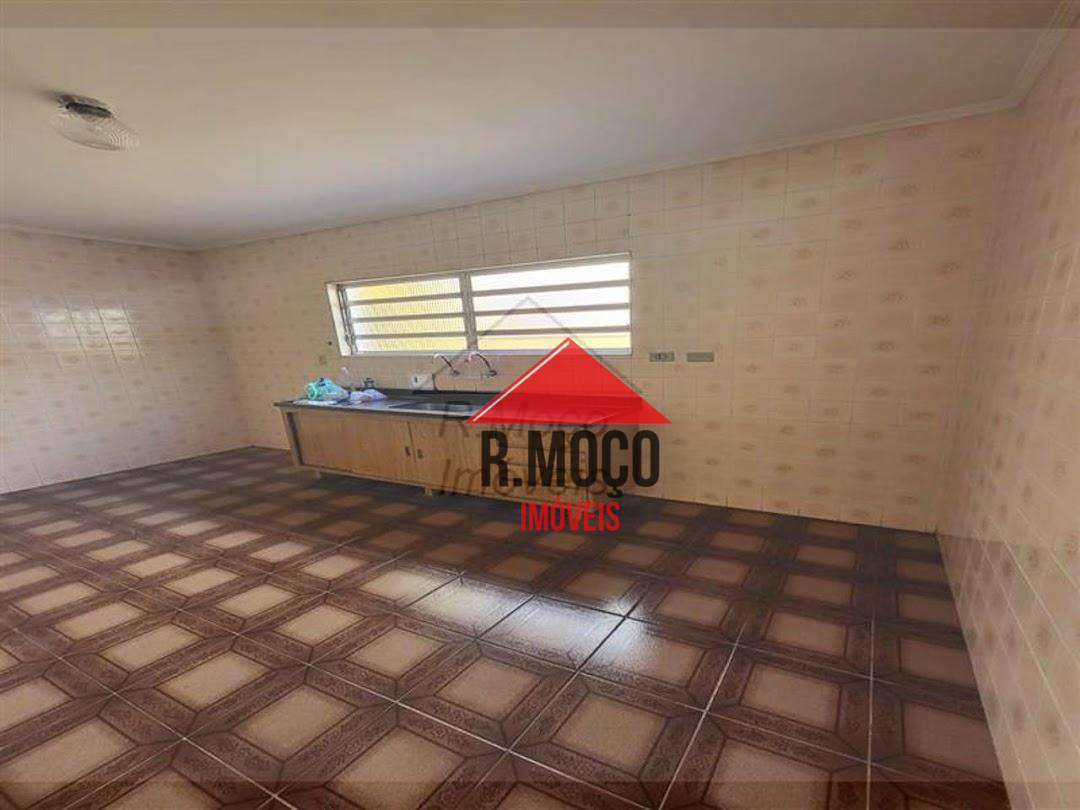 Sobrado à venda com 3 quartos, 218m² - Foto 21