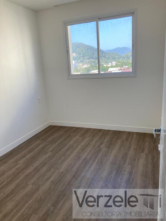 Apartamento à venda com 2 quartos, 76m² - Foto 13