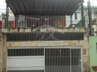 Sobrado à venda com 3 quartos, 120m² - Foto 1