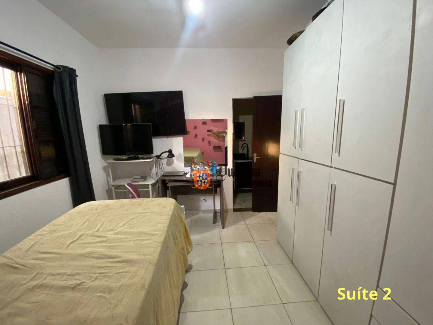 Casa à venda com 2 quartos, 98m² - Foto 11