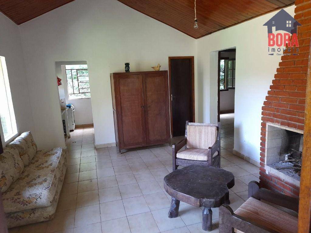 Chácara à venda com 4 quartos, 64m² - Foto 4