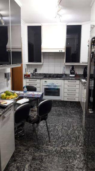 Apartamento à venda com 3 quartos, 125m² - Foto 8