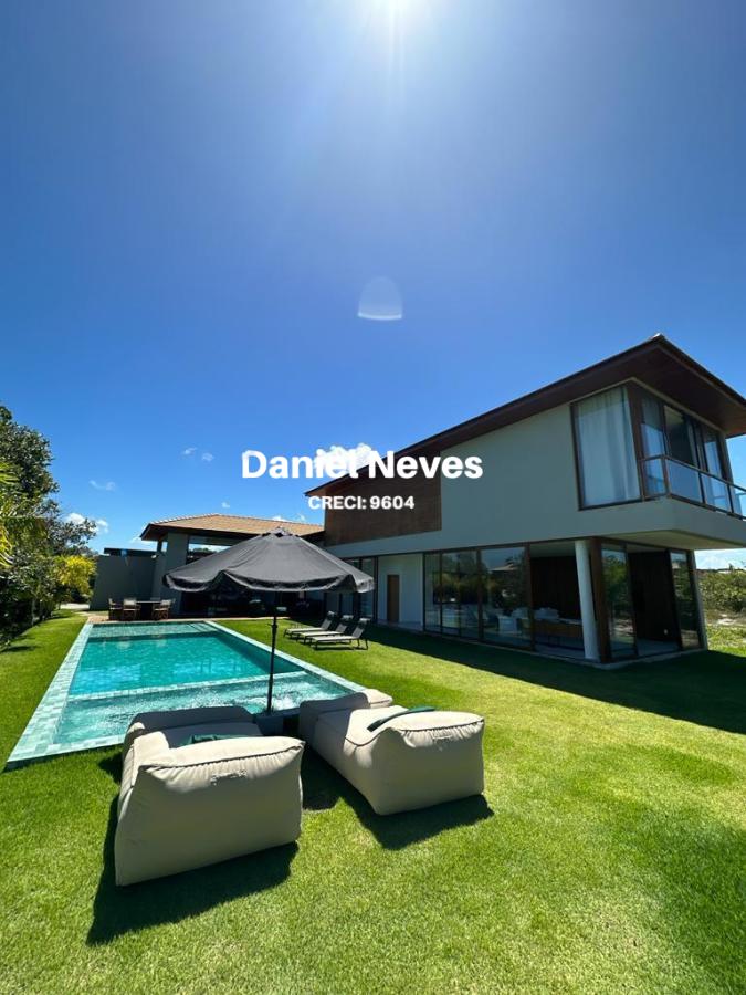 Casa de Condomínio à venda com 4 quartos, 266m² - Foto 2