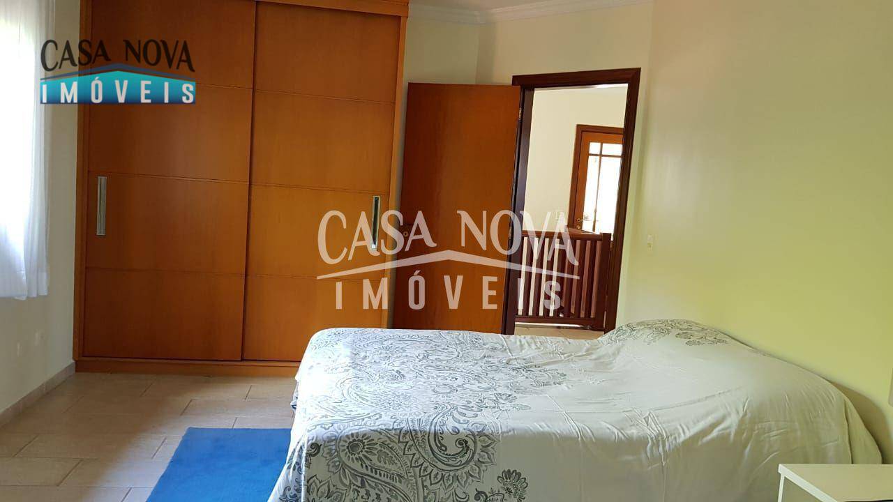 Casa de Condomínio para alugar com 4 quartos, 340m² - Foto 10