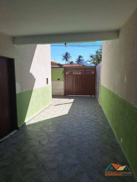 Casa à venda com 3 quartos, 100m² - Foto 4