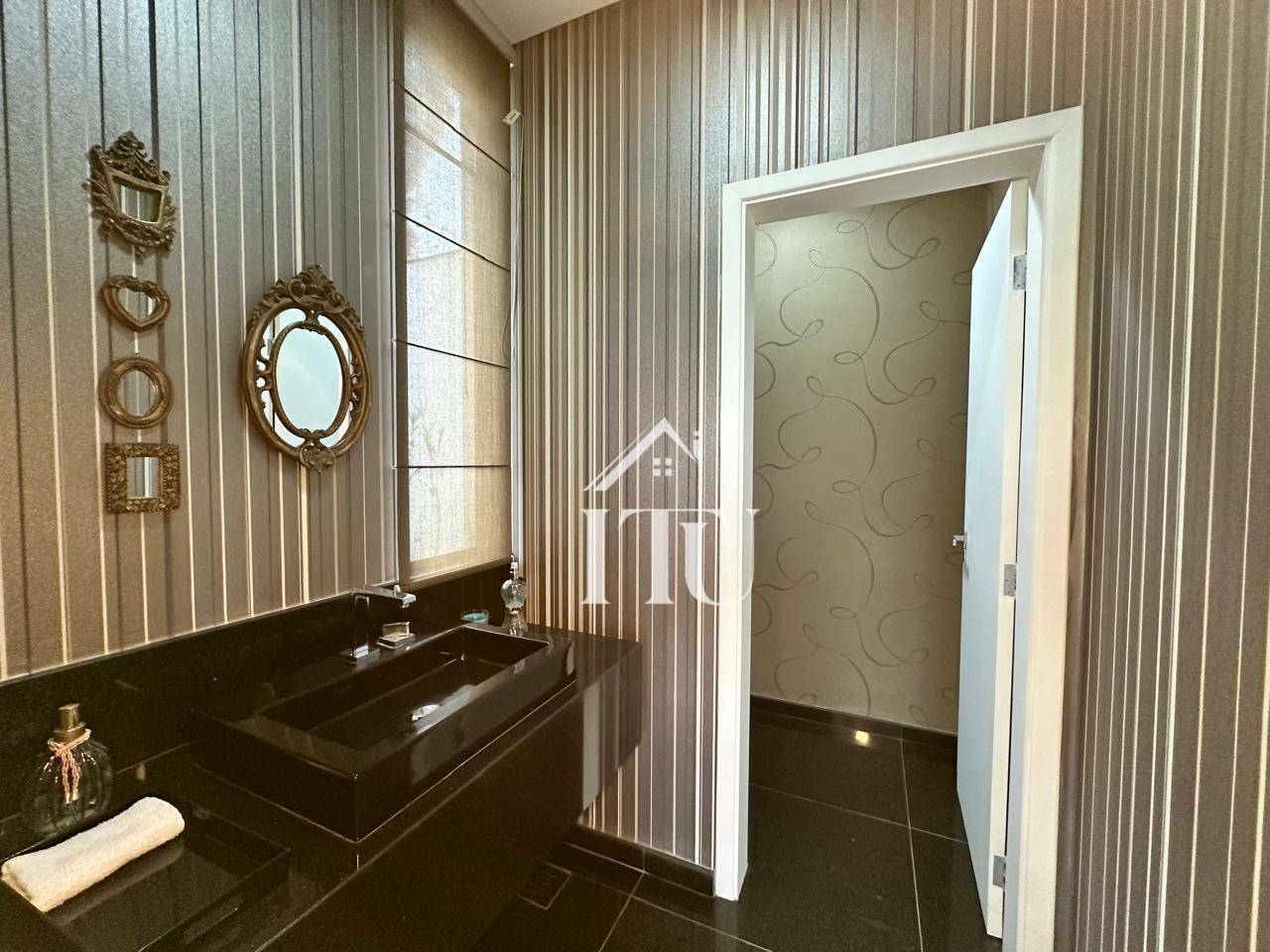 Chácara à venda e aluguel com 5 quartos, 900m² - Foto 42